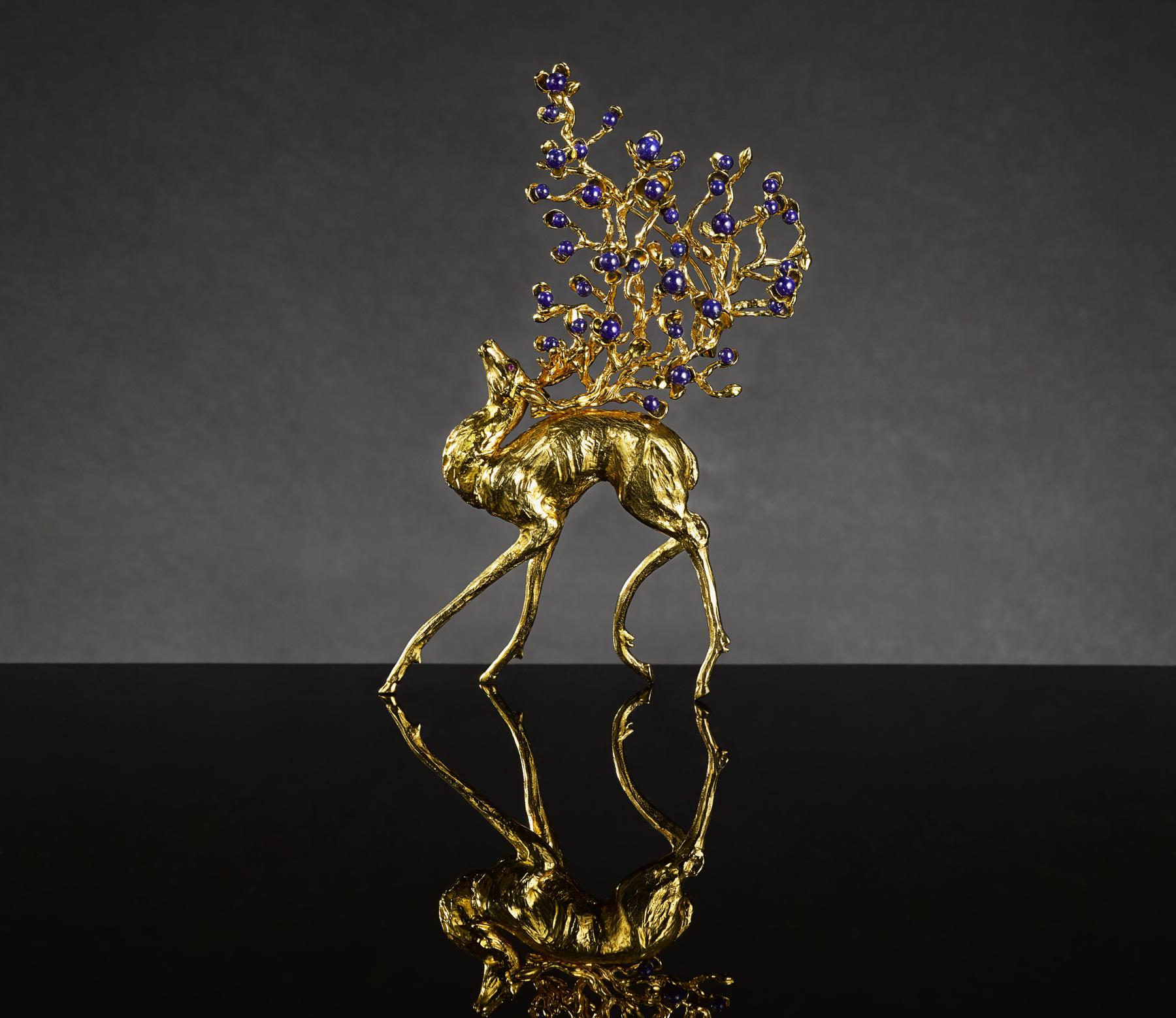 Artistic JEWELRY HOLDER For Display
